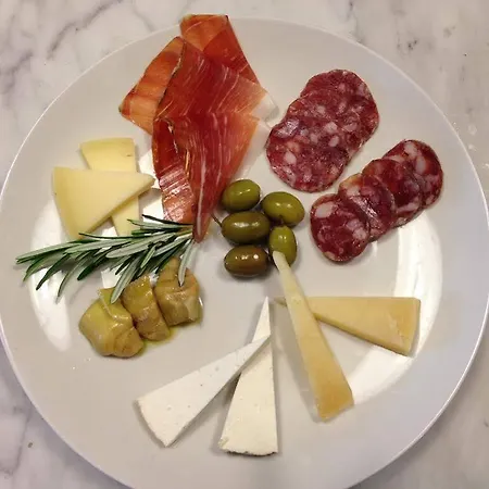 Bauernhof Wine Leda D'ittiri *
